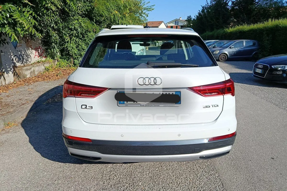 Audi Q3 2019 photo 5