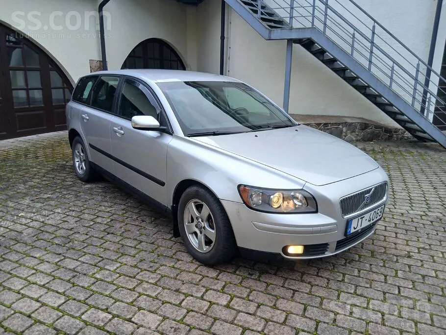 Volvo V50 2005 photo 4