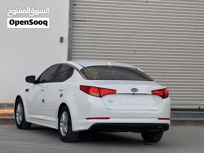 Kia K5 2012 photo 3