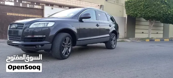 Audi Q7 2008 photo 3