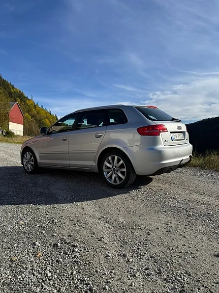Audi A3 2010 photo 5