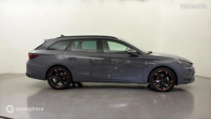 Cupra Leon 2025 photo 4