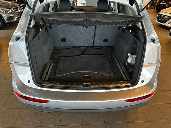 Audi Q5 2010 photo 5
