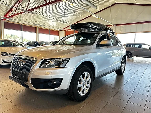 Audi Q5 2010 photo 2