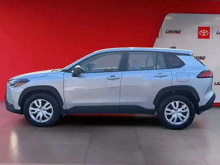 Toyota Corolla Cross 2024 photo 3