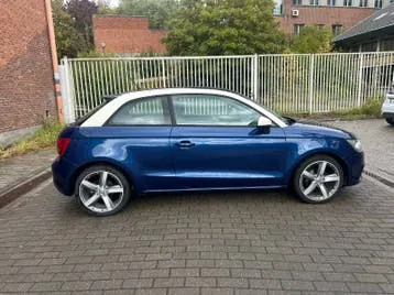 Audi A1 2012 photo 3
