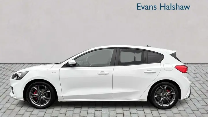 Ford Focus 2021 photo 5