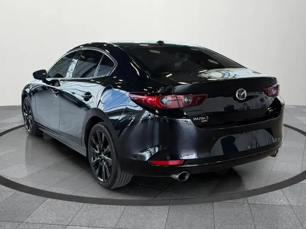 Mazda 3 2022 photo 4