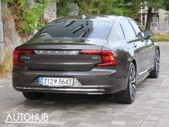 Volvo S90 2022 photo 3