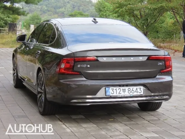 Volvo S90 2022 photo 4