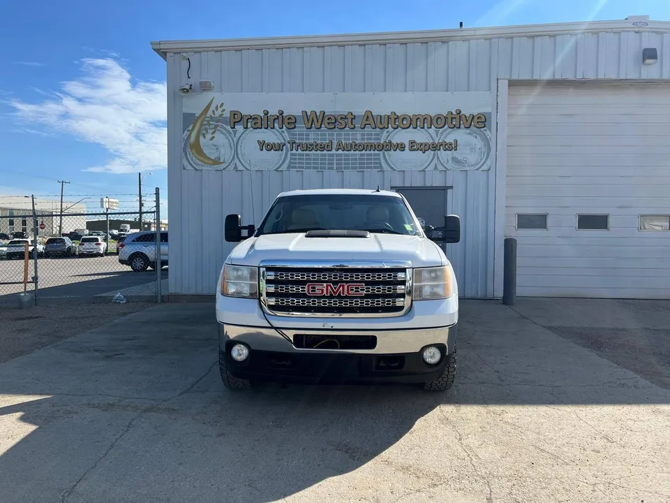GMC Sierra 3500Hd 2013 photo 2