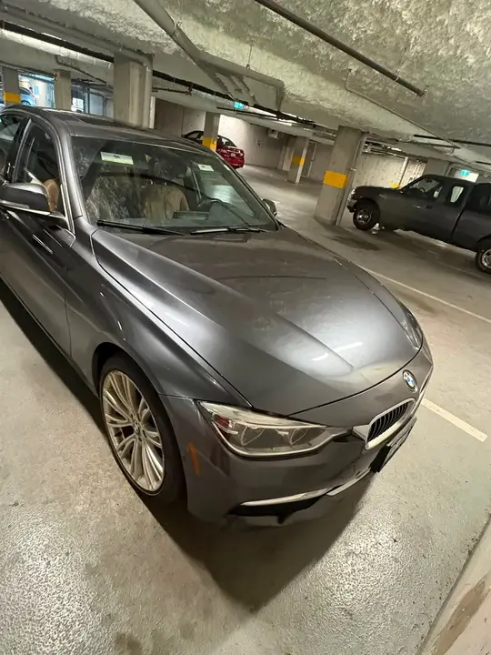 BMW 328I