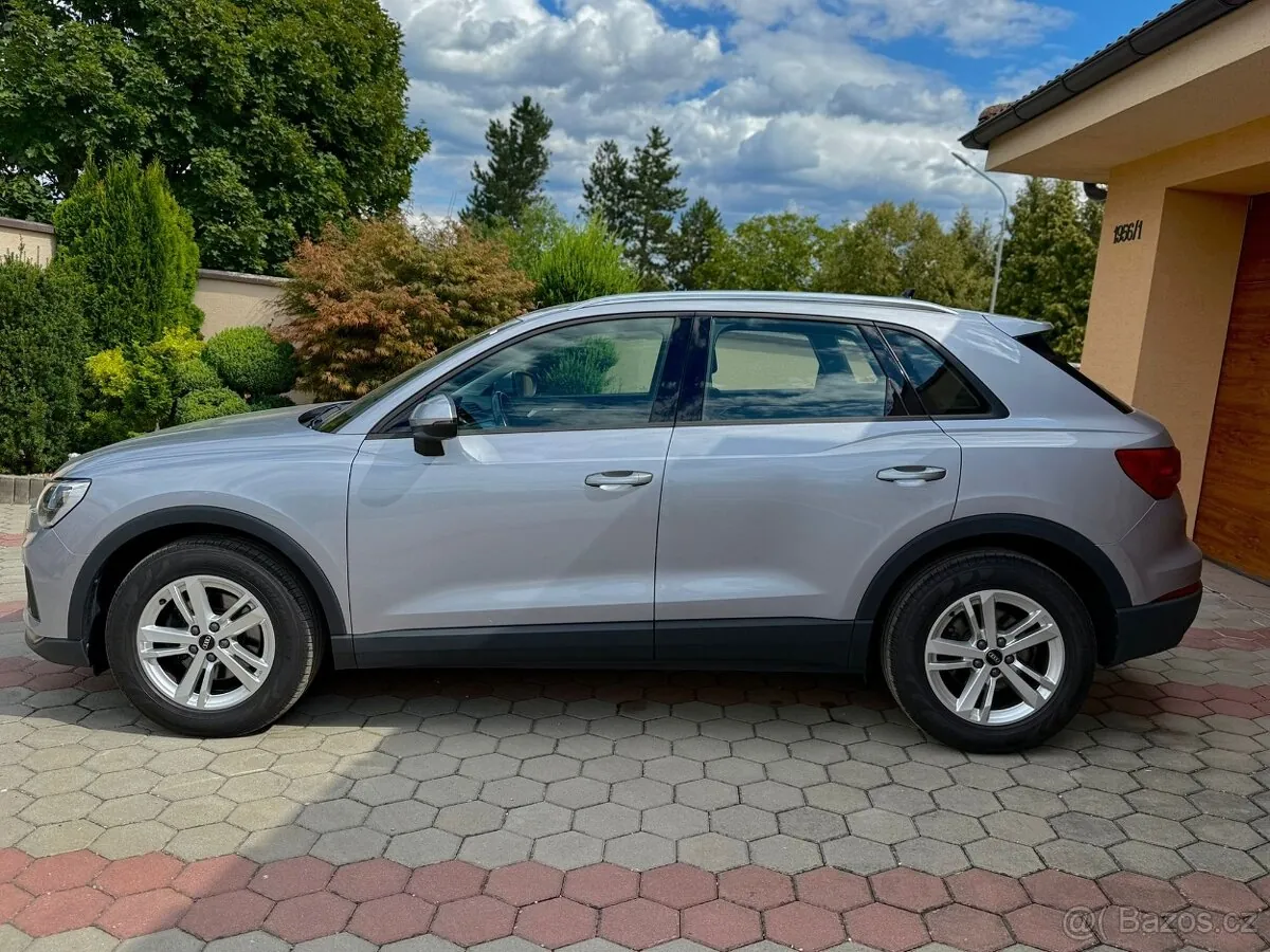 Audi Q3 2022 photo 4