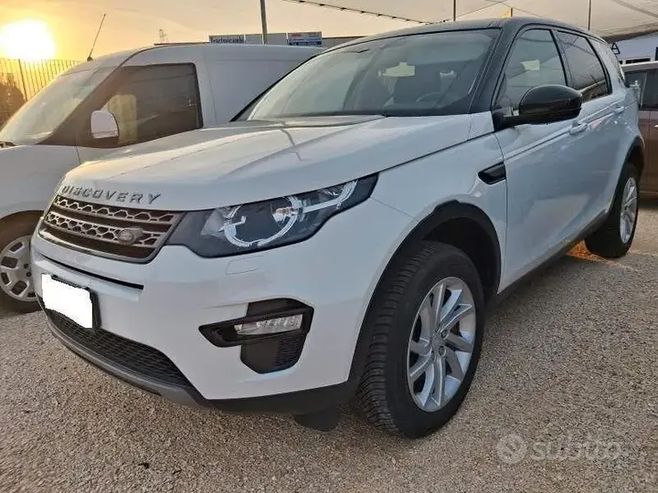 Land Rover Discovery Sport 2018 photo 3
