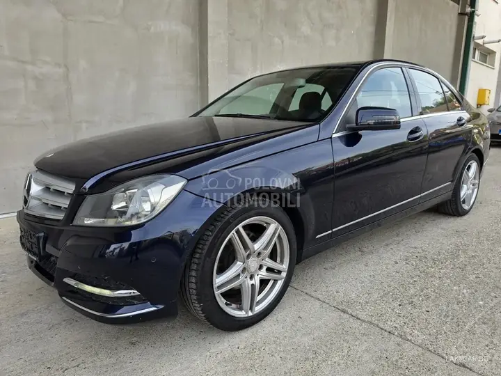 Mercedes-Benz C180