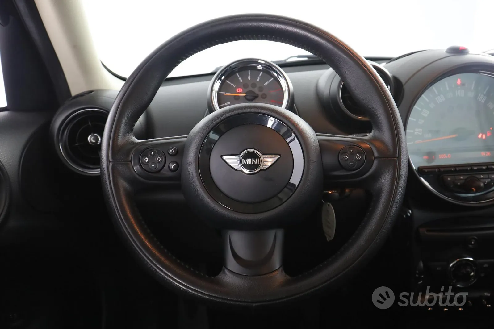 Mini Mini Countryman 2015 photo 5