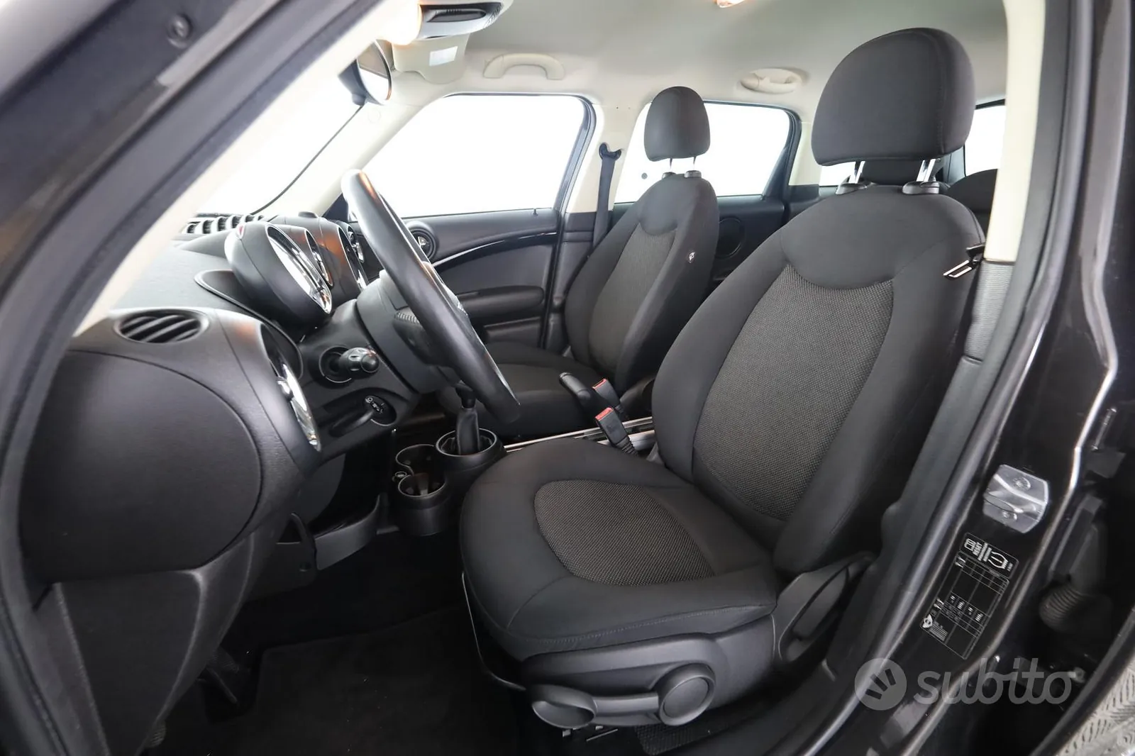 Mini Mini Countryman 2015 photo 2