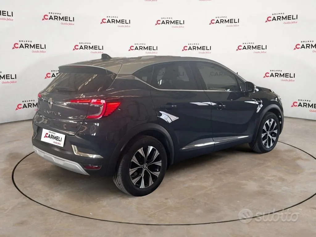 Renault Captur 2023 photo 4