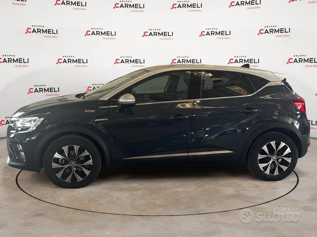 Renault Captur 2023 photo 2