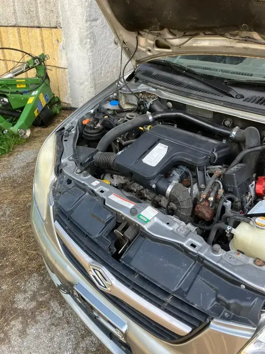 Suzuki Ignis 2004 photo 2