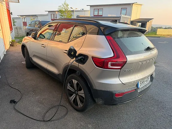 Volvo Xc40 2023 photo 4