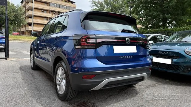 Volkswagen T-Cross 2023 photo 3