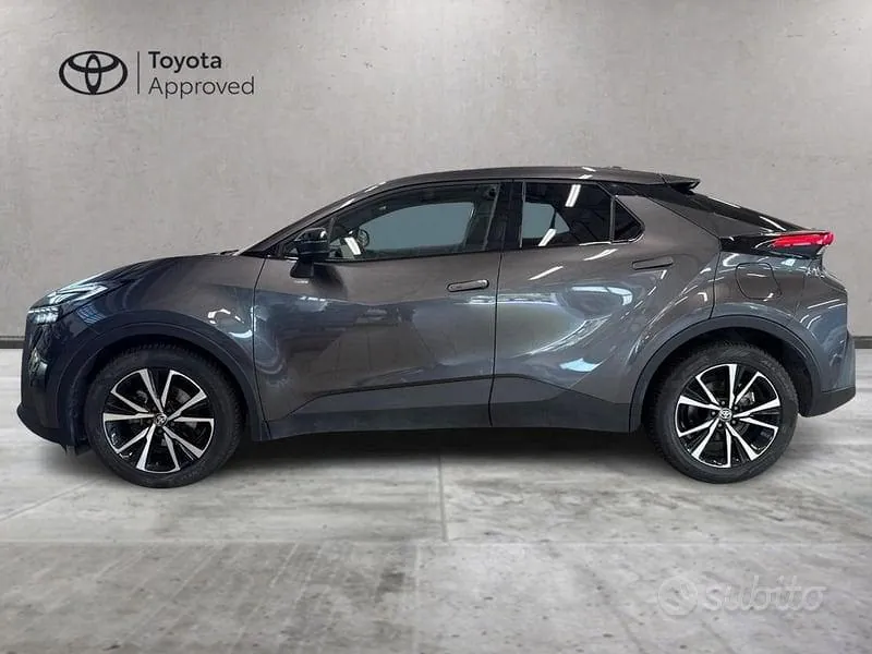 Toyota C-Hr 2024 photo 3