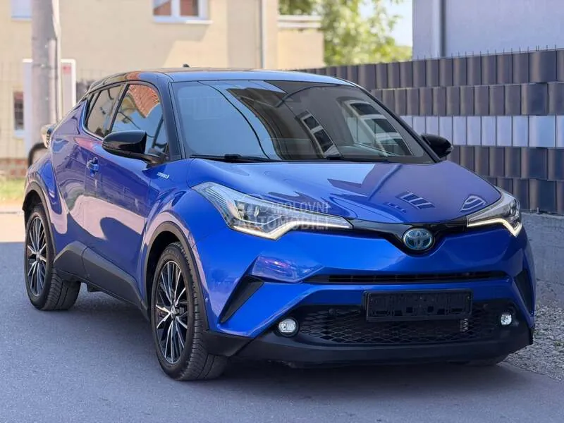 Toyota C-Hr 2018 photo 4