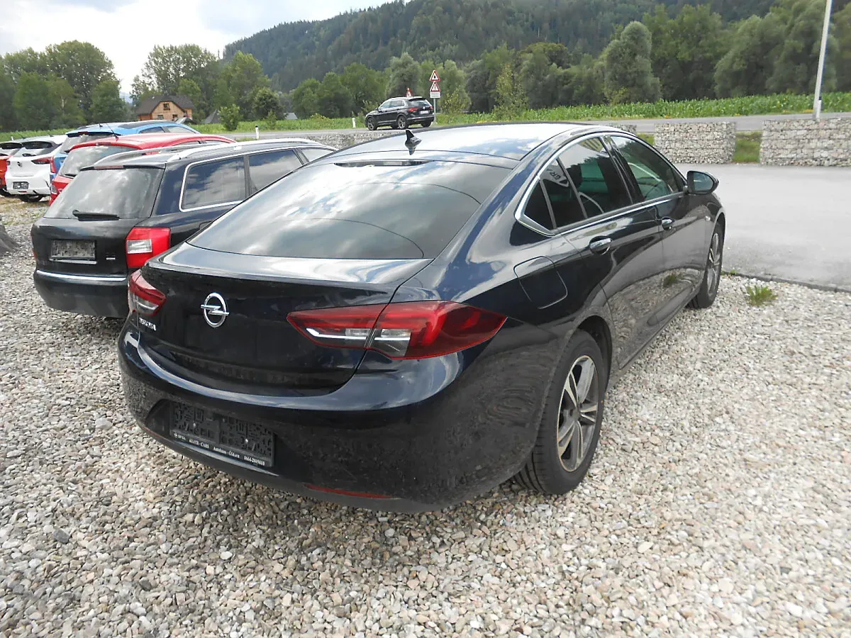 Opel Insignia 2019 photo 2