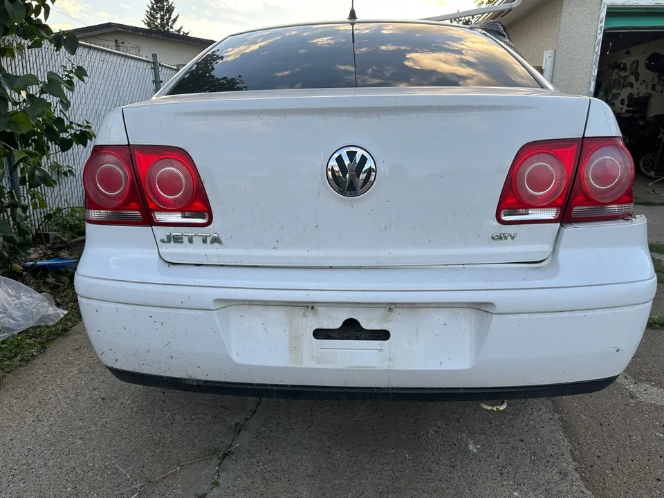Volkswagen Jetta 2009 photo 3