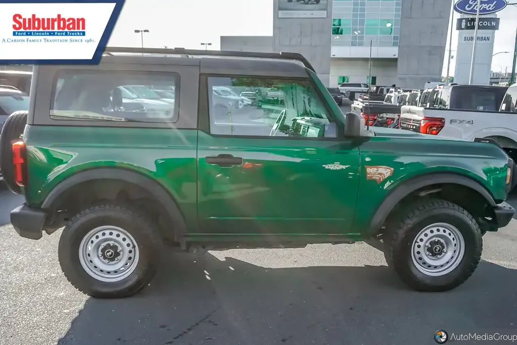 Ford Bronco 2022 photo 4