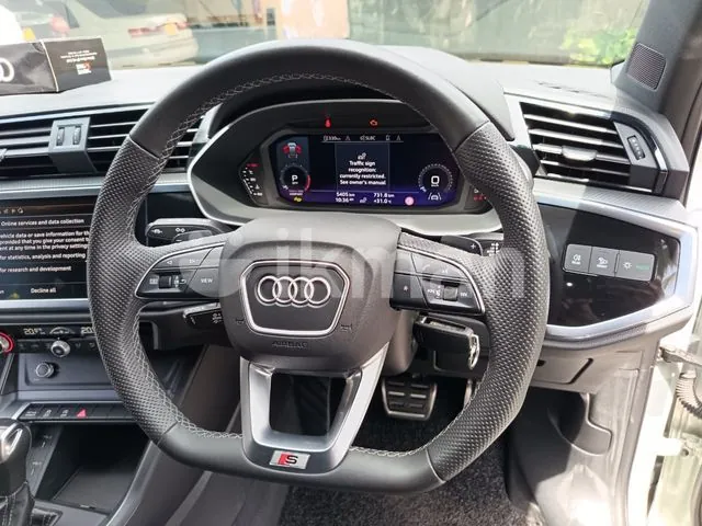 Audi Q3 2025 photo 3