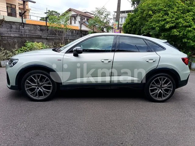 Audi Q3 2025 photo 2