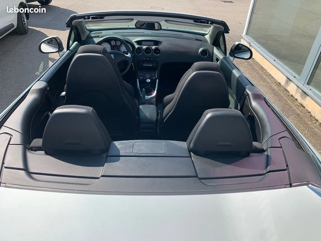 Peugeot 308 2015 photo 3