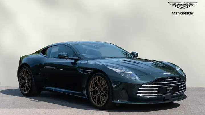 Aston Martin Db12