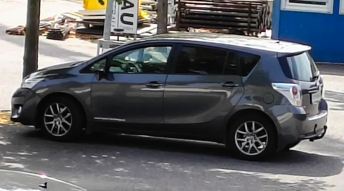 Toyota Verso 2013 photo 2