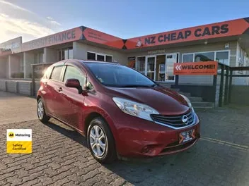 Nissan Note 2014 photo 2