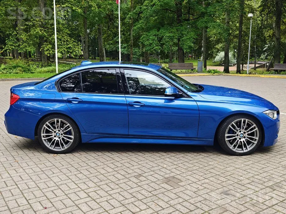 BMW 330D 2012 photo 4
