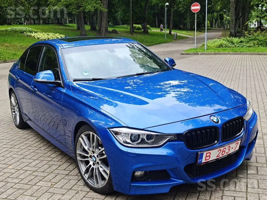 BMW 330D 2012 photo 3