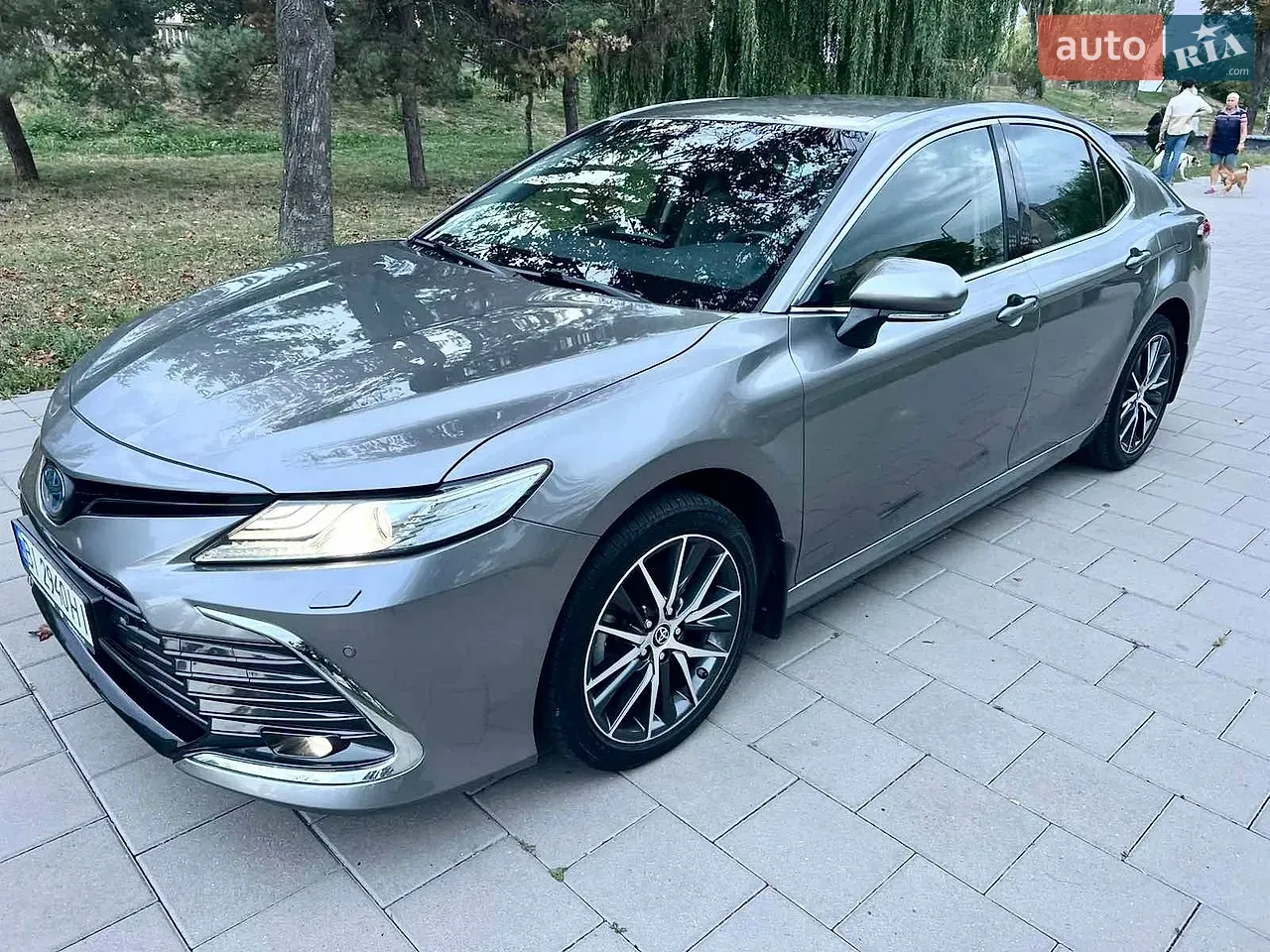 Toyota Camry 2021 photo 3