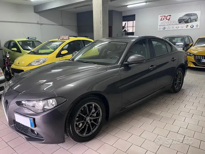 Alfa Romeo Giulia 2017 photo 3