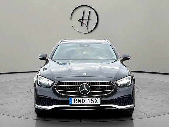Mercedes-Benz E300 2021 photo 3