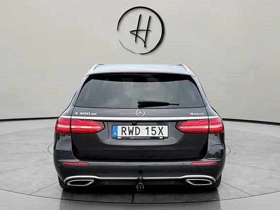 Mercedes-Benz E300 2021 photo 4