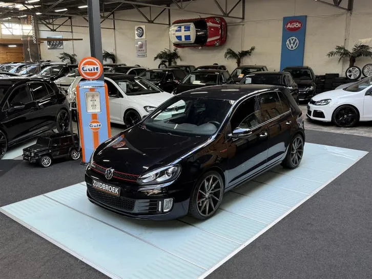 Volkswagen Golf Variant 2010 photo 3