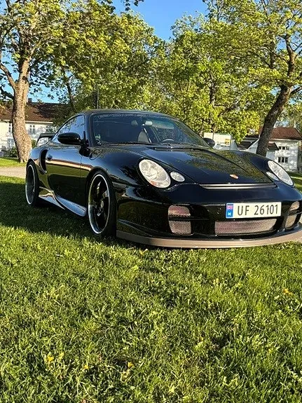 Porsche 911 Turbo 2002 photo 2