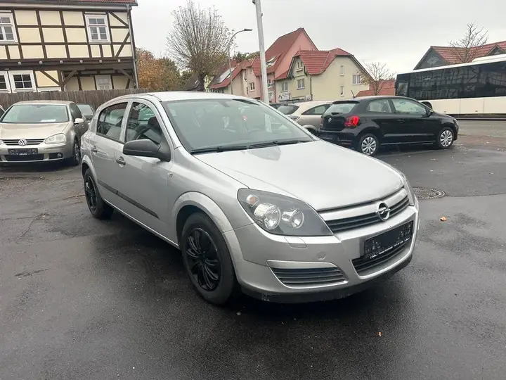 Opel Astra H