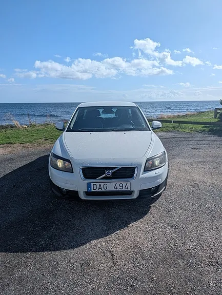 Volvo C30 2010 photo 2