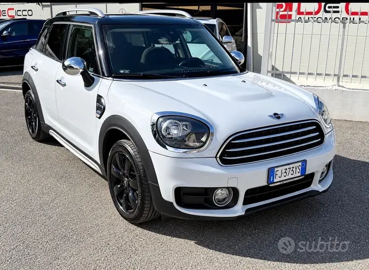 Mini Cooper Countryman 2017 photo 2