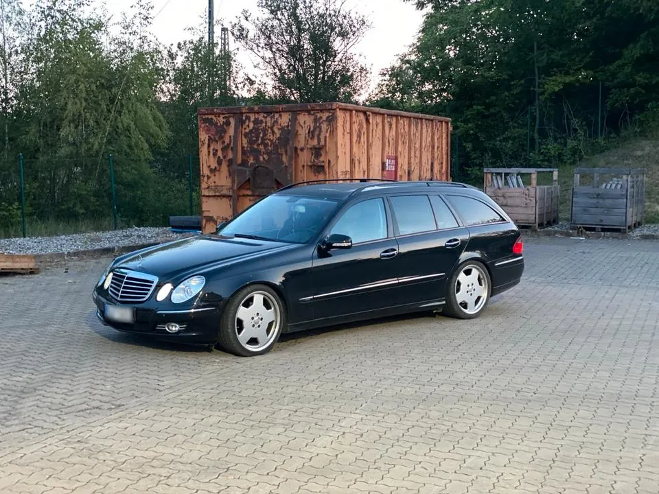 Mercedes-Benz E 280