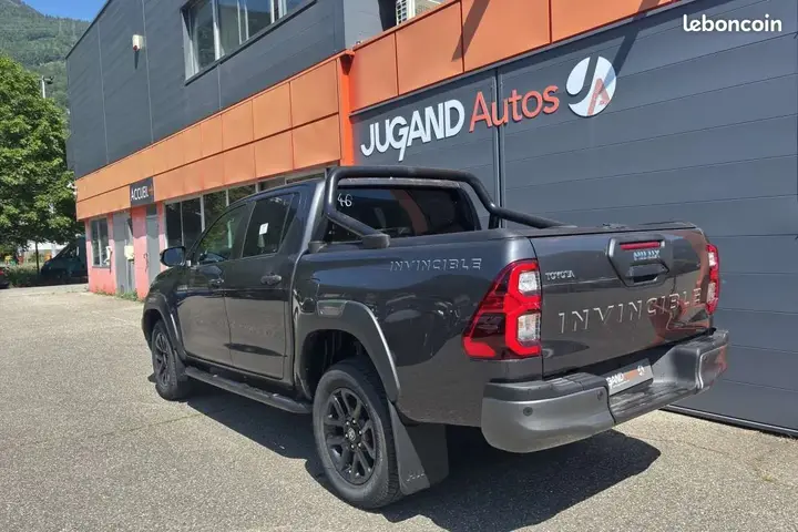 Toyota Hilux 2026 photo 2
